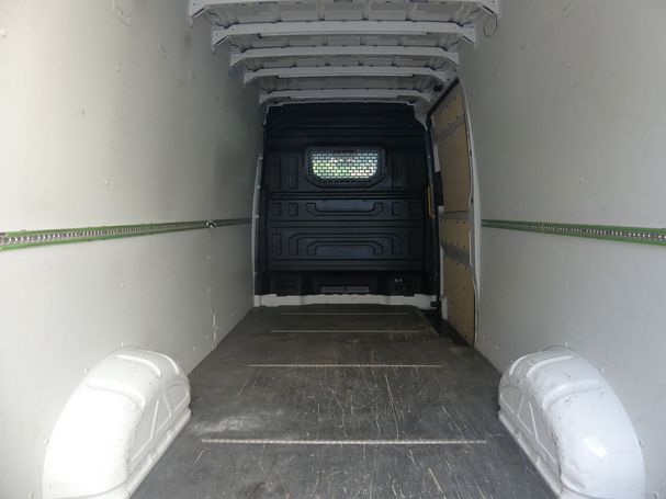 Volkswagen Crafter 35 103 kW image number 12