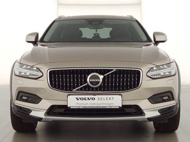 Volvo V90 Cross Country AWD B5 173 kW image number 3