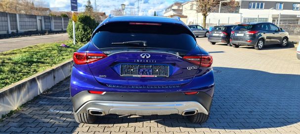 Infiniti Q30 2.0T DCT AWD 155 kW image number 3