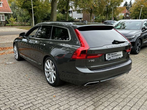 Volvo V90 T8 Inscription AWD 300 kW image number 9