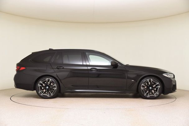 BMW 530d Touring xDrive 210 kW image number 3