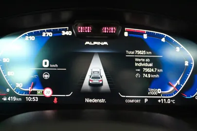 Car image 31