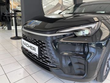 Car image 35