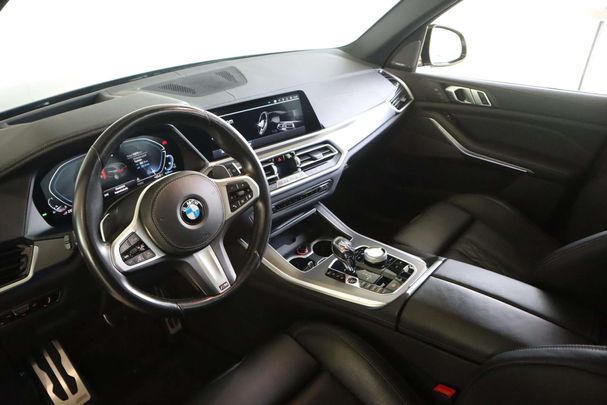 BMW X5 45e xDrive 290 kW image number 7