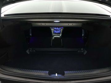 Car image 37