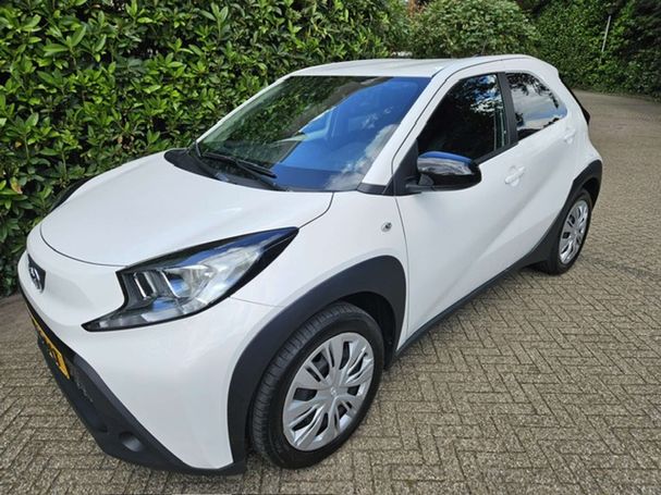 Toyota Aygo X 1.0 VVT-i 53 kW image number 1