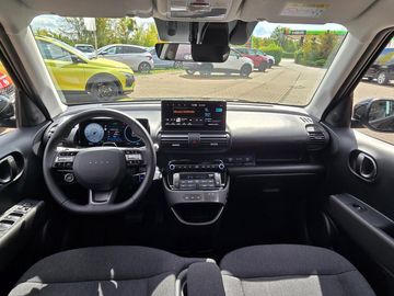 Car image 25