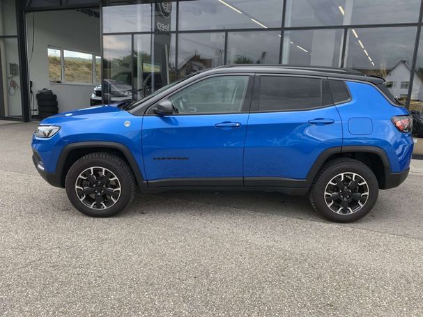 Jeep Compass Trailhawk 132 kW image number 24