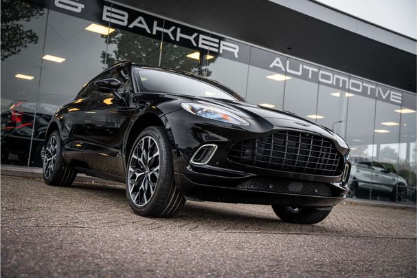 Aston Martin DBX 4.0 V8 405 kW image number 23