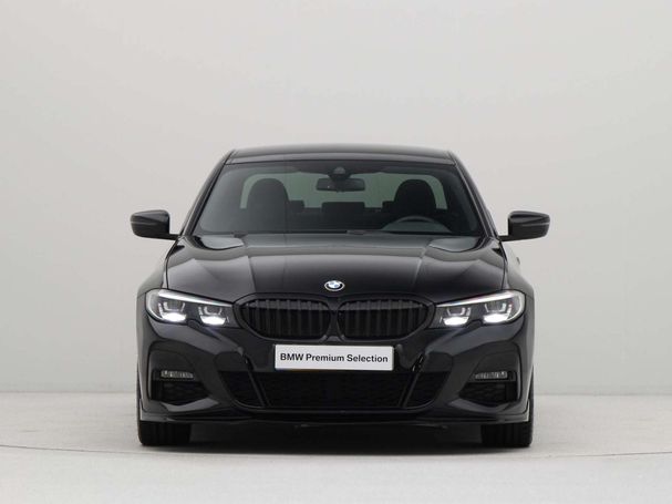 BMW 320i M Sport 135 kW image number 6