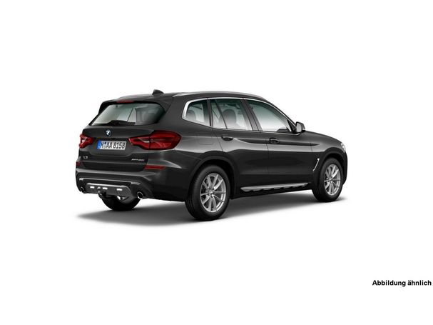 BMW X3 xDrive20i 135 kW image number 3