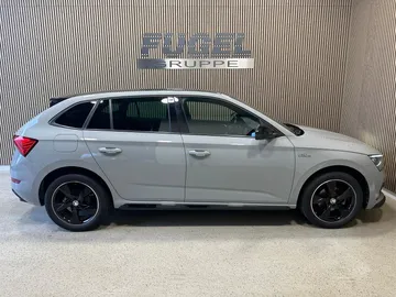 Car image 30
