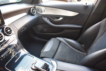 Car image 37