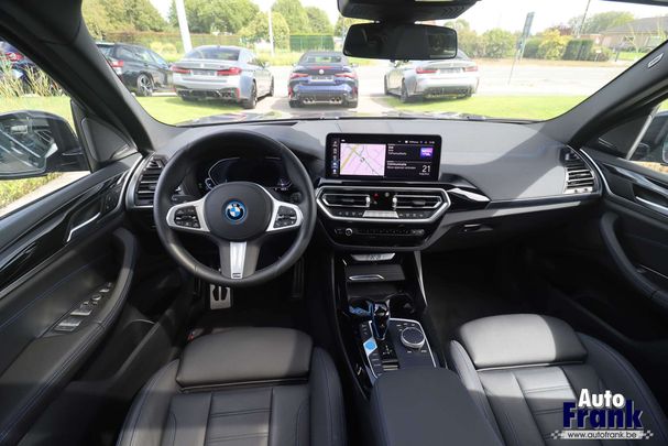 BMW iX3 M Sport Impressive 210 kW image number 25