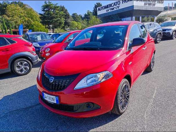 Lancia Ypsilon 51 kW image number 1