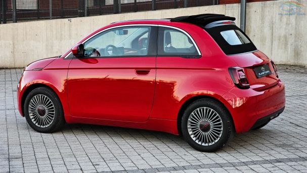 Fiat 500 e RED 87 kW image number 8