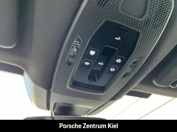 Car image 45