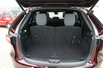 Car image 28