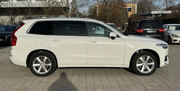 Volvo XC90 AWD Momentum 173 kW image number 6