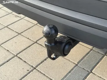 Car image 31