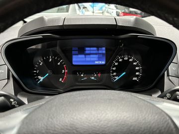 Car image 38