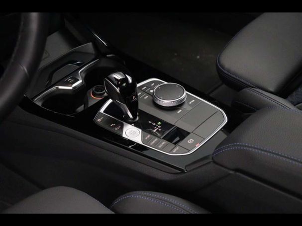 BMW 120i M Sport DKG 133 kW image number 18