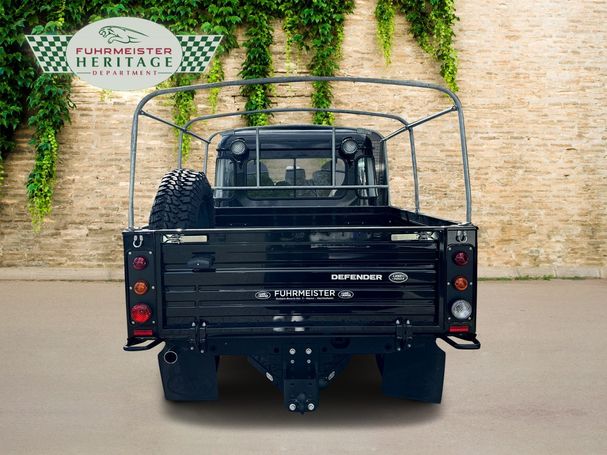 Land Rover Defender TD 90 kW image number 13