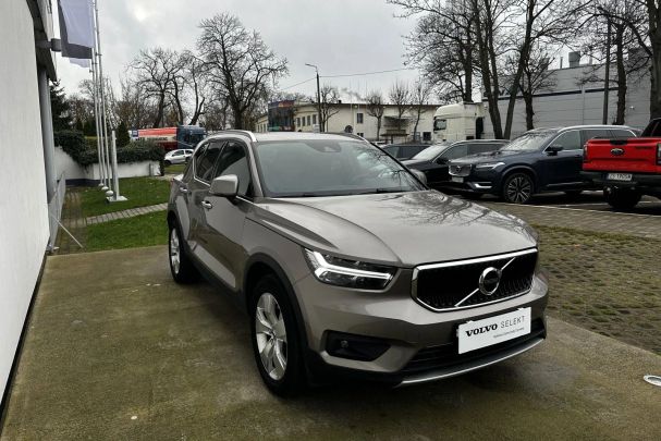 Volvo XC40 145 kW image number 6