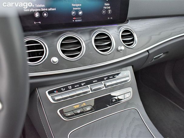 Mercedes-Benz E 400 d T 243 kW image number 29