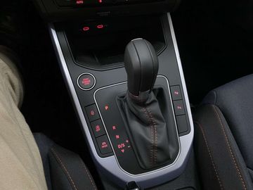 Car image 30