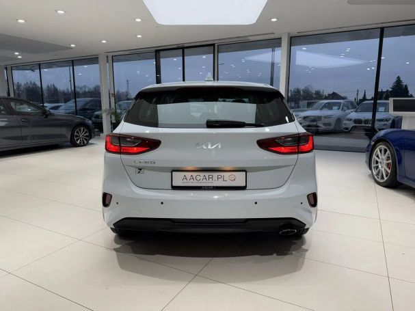 Kia Ceed 1.0 T-GDI 74 kW image number 4