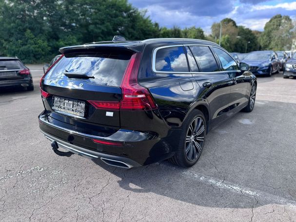 Volvo V60 Inscription Expression AWD Recharge 251 kW image number 6