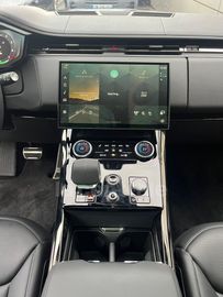 Car image 41