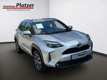 Car image 11
