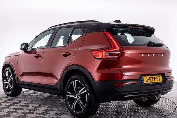 Volvo XC40 B4 R Design 145 kW image number 2