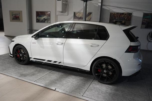 Volkswagen Golf GTI Clubsport DSG 221 kW image number 4