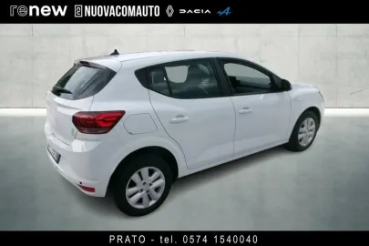Car image 3