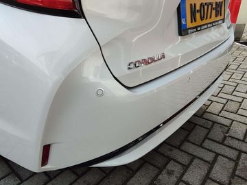 Car image 37