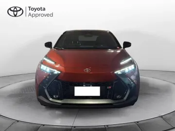 Car image 3