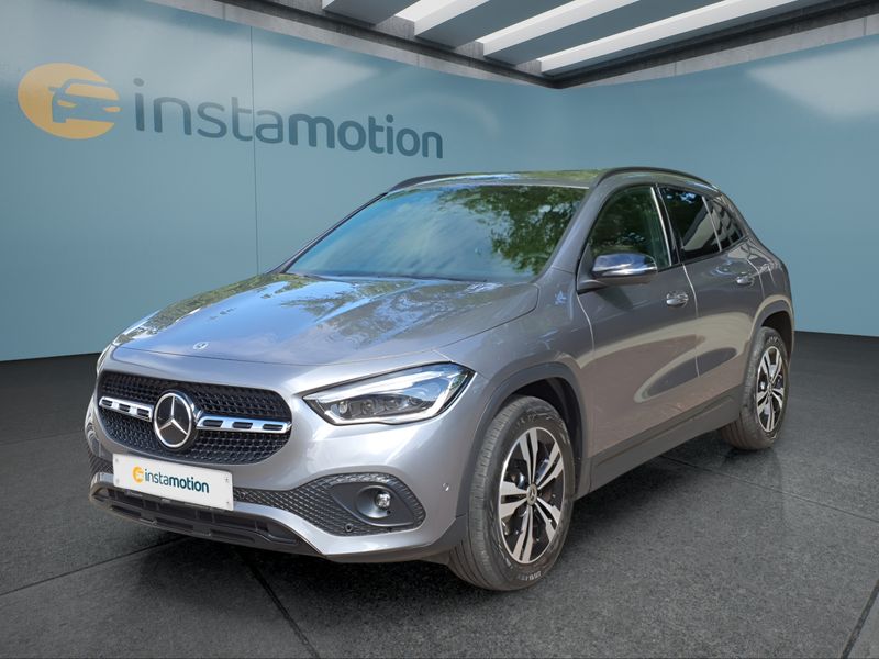 Mercedes-Benz GLA 200
