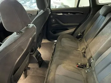 Car image 41