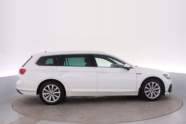 Volkswagen Passat GTE DSG 160 kW image number 2