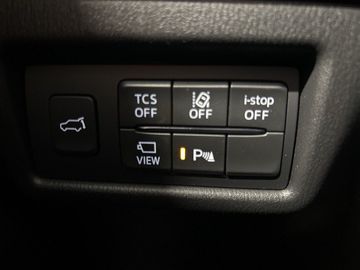 Car image 28
