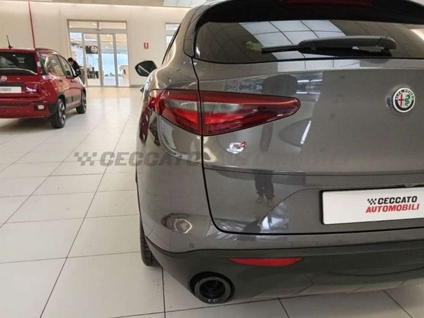 Alfa Romeo Stelvio 2.2 Q4 140 kW image number 9