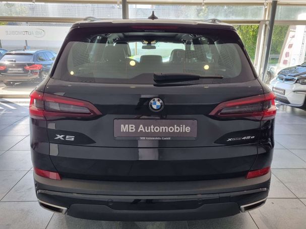 BMW X5 45e xDrive 290 kW image number 4