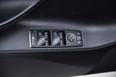 Car image 41