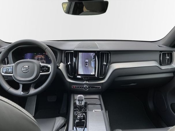 Volvo XC60 B4 AWD Plus 145 kW image number 11