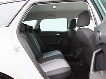 Car image 37