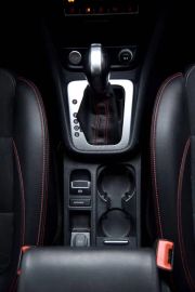 Car image 33