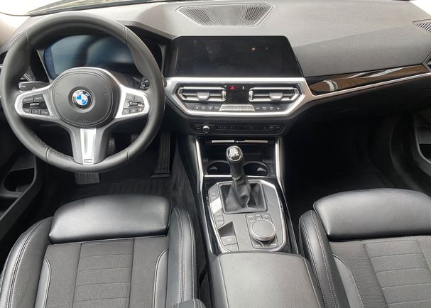 BMW 320d Sport Line 140 kW image number 5